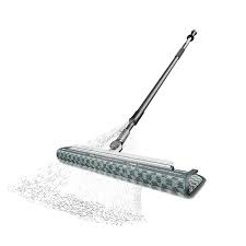 MOTORSCRUBBER BLADE SPRAY MOP SYSTEM