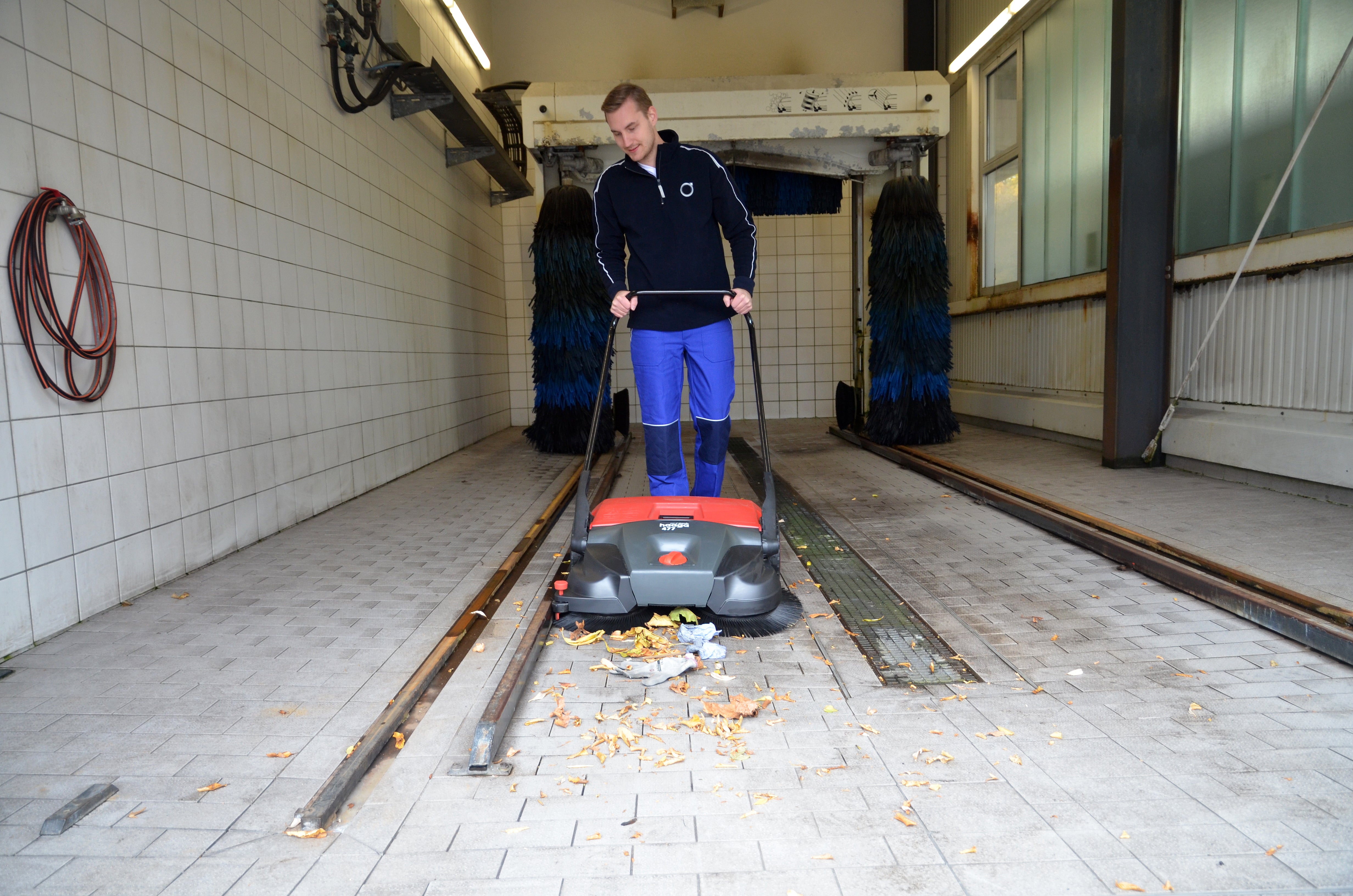 HAAGA SWEEPER 477 PROFI WITH ISWEEP